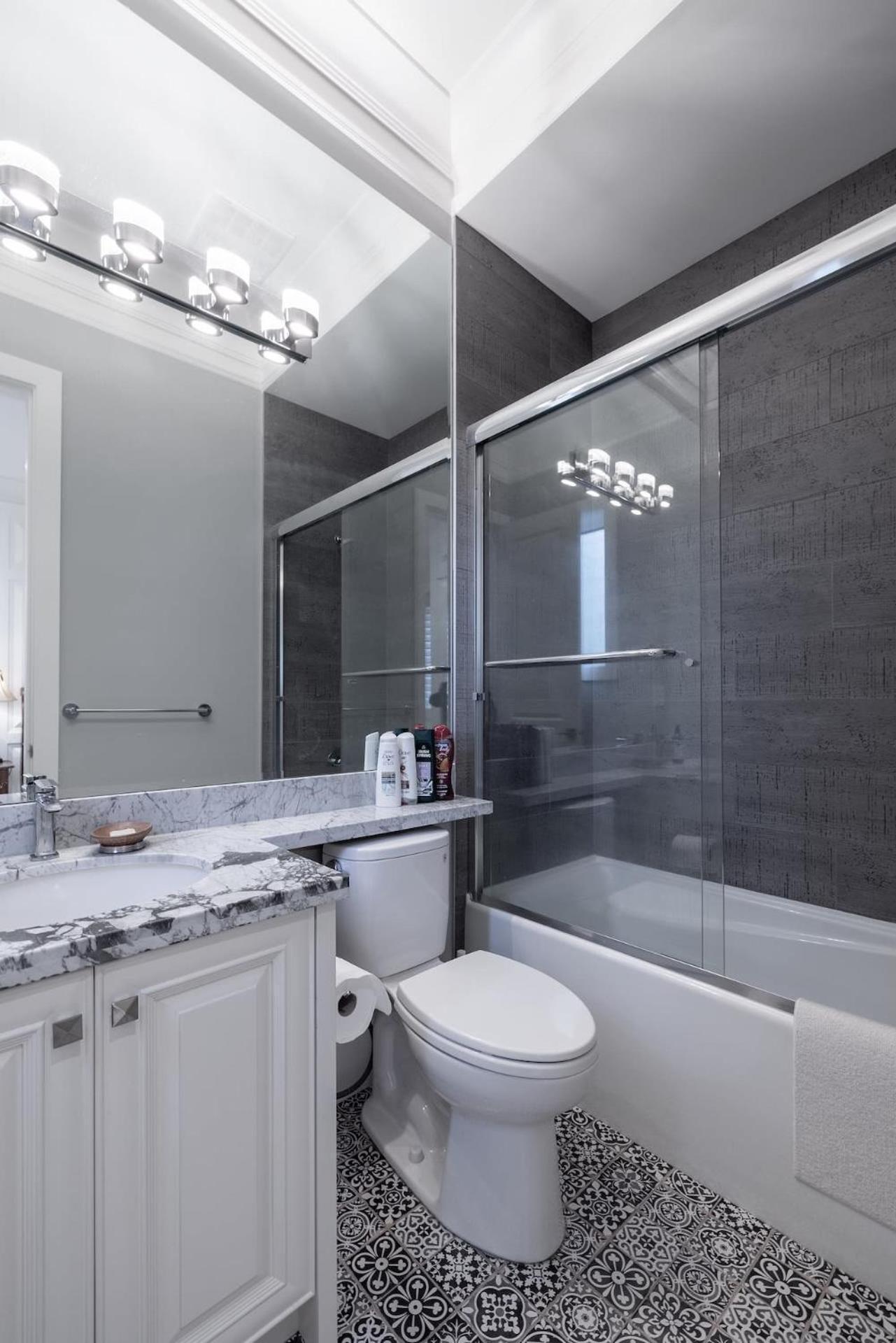 Luxurious Private Rooms In 리치먼드 외부 사진